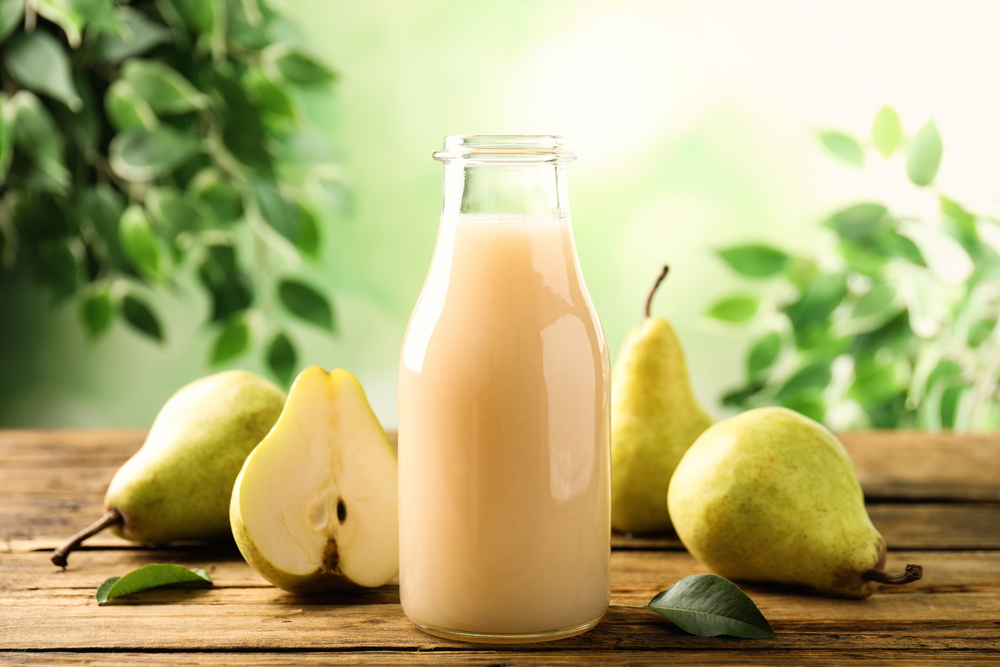 Pear Juice Benefits: Healthy and Delicious